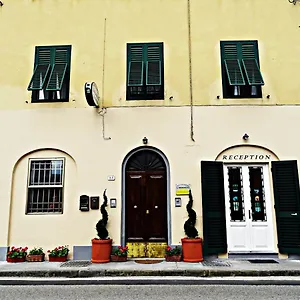 Arancio 2* Lucca